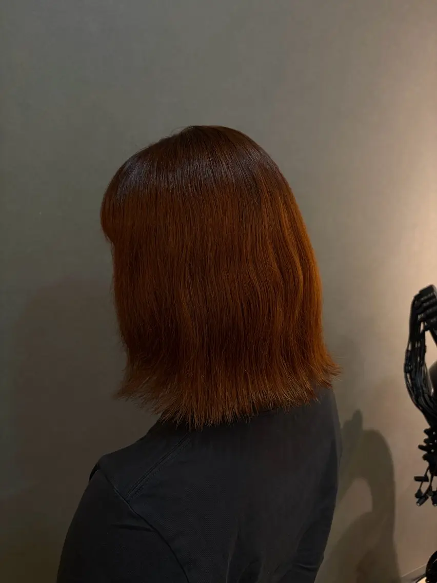 ミディアム カラー オレンジ ヘアカラー 井口 陽菜のヘアスタイル