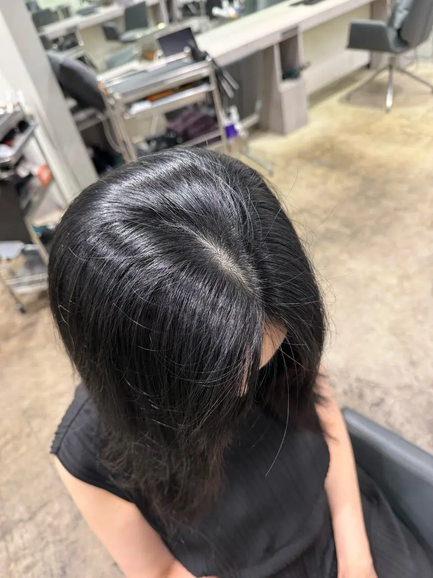 ミディアム ヘアカラー なかはた りく マニキュア/パーマのヘアスタイル