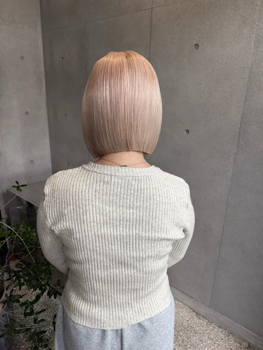 ショート カラー ブリーチ ダブルカラー ハイトーンカラー イルミナカラー ブリーチなしカラー ヘアカラー トリートメント 表参道/透明感カラー 韓国ヘア長田雄希のヘアスタイル