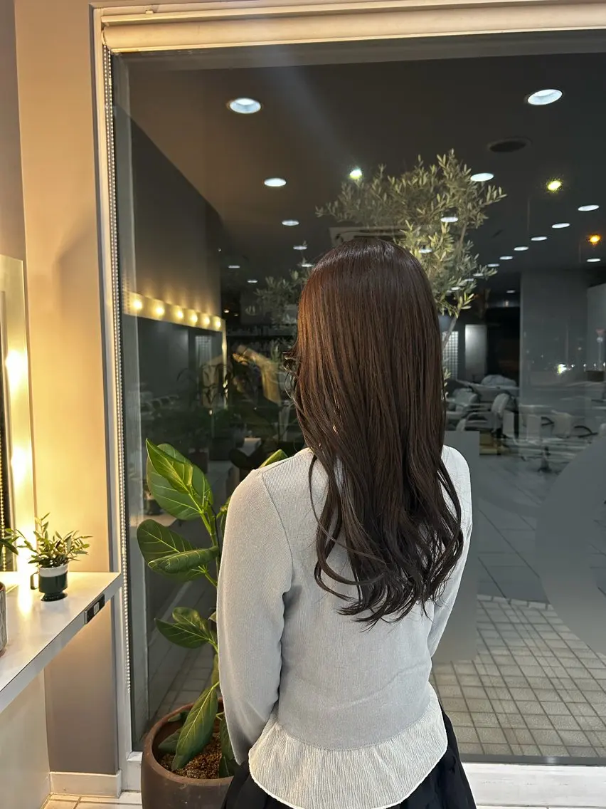 ロング カラー アッシュ 古川 遥翔のヘアスタイル