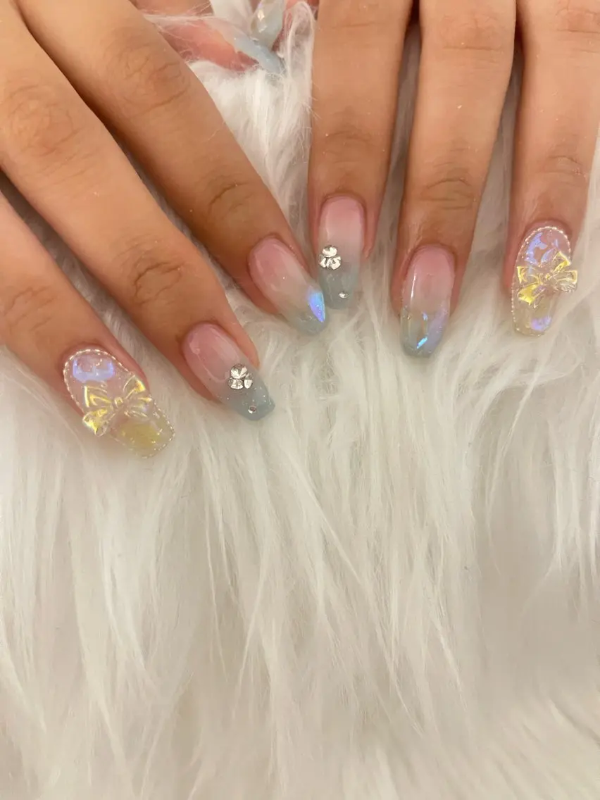 ネイル 韓国ネイル シンプルネイル ストーンネイル ハンドネイル nail salon hoLLyhockのネイルデザイン