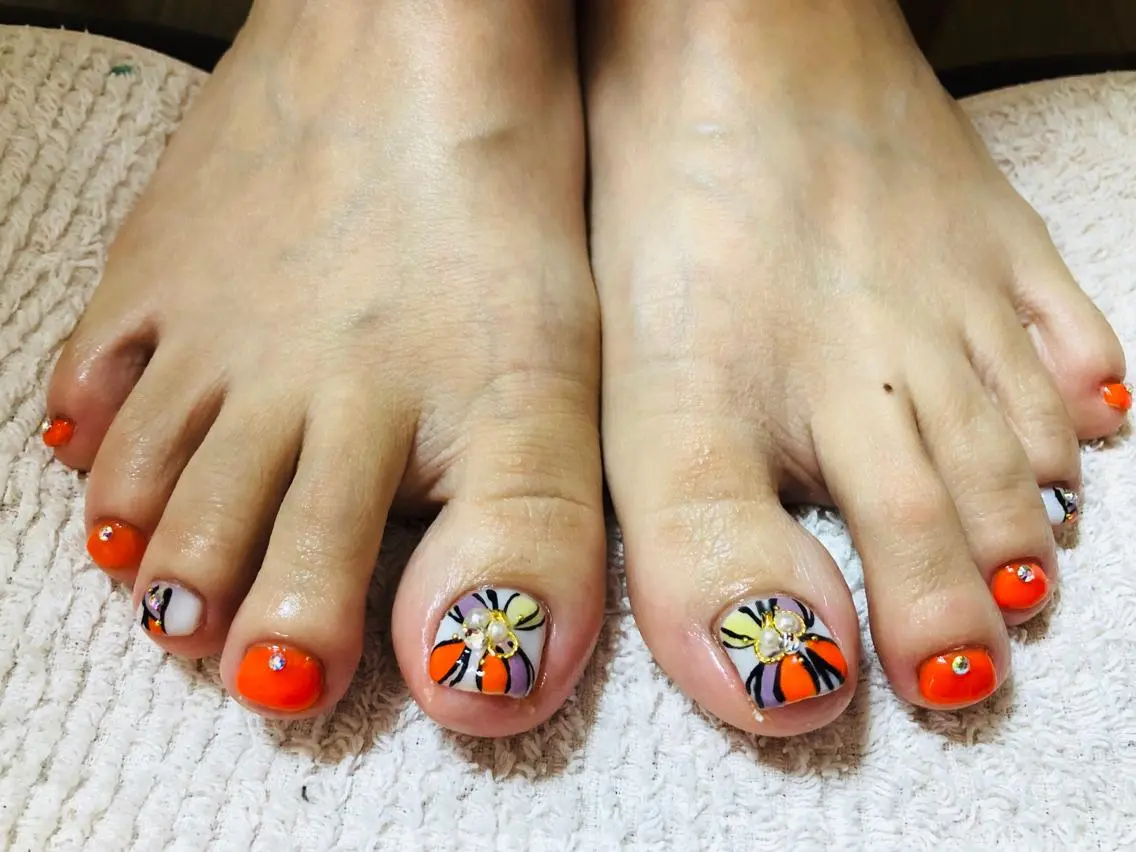 ネイル フットネイル private_ salon.Leaのネイルデザイン