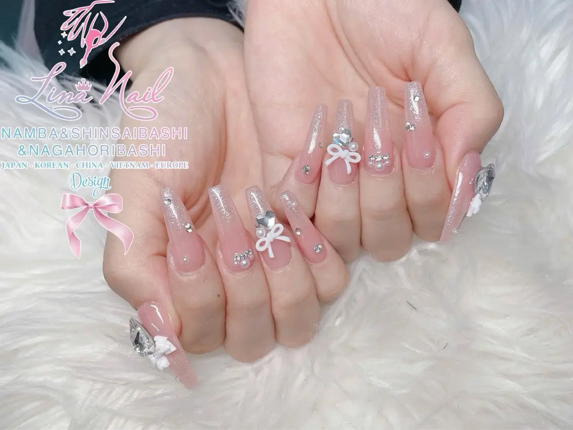 ネイル チークネイル 桜ネイル フラッシュネイル フットネイル ジェルネイル ハンドネイル リナネイル アメ村心斎橋店のネイルデザイン