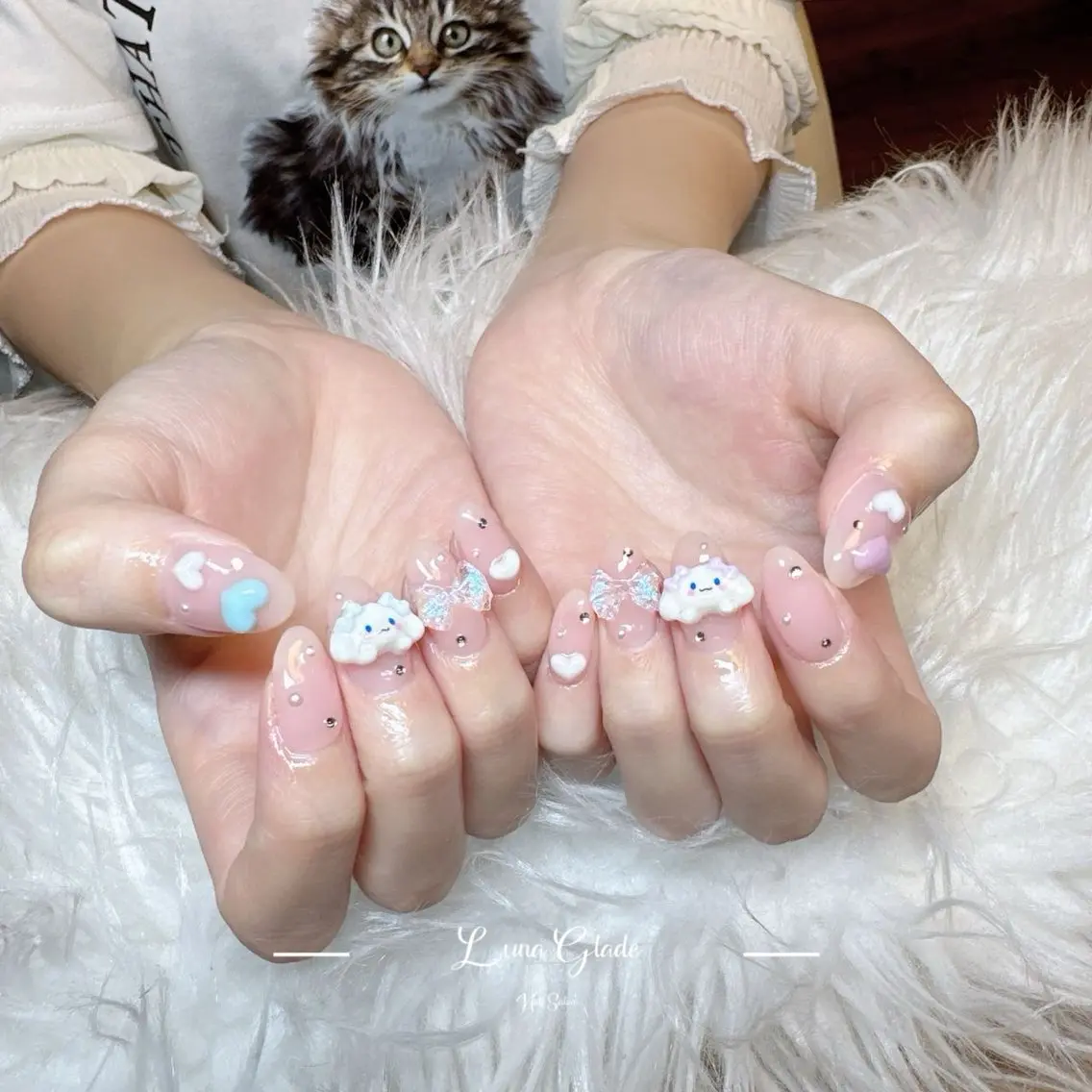 ネイル ハンドネイル Luna Gladeのネイルデザイン
