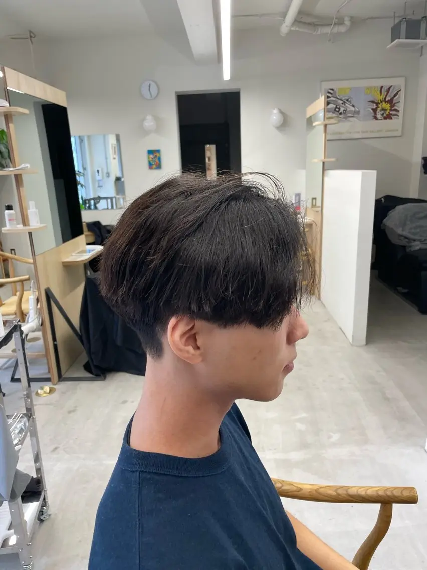 ミディアム メンズ センターパート マッシュ 刈り上げ 平川大起 /西千葉駅のヘアスタイル