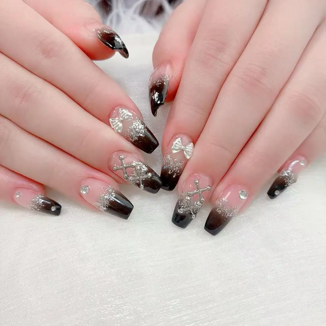 ネイル 持ち重視 B•U Nail大宮のネイルデザイン