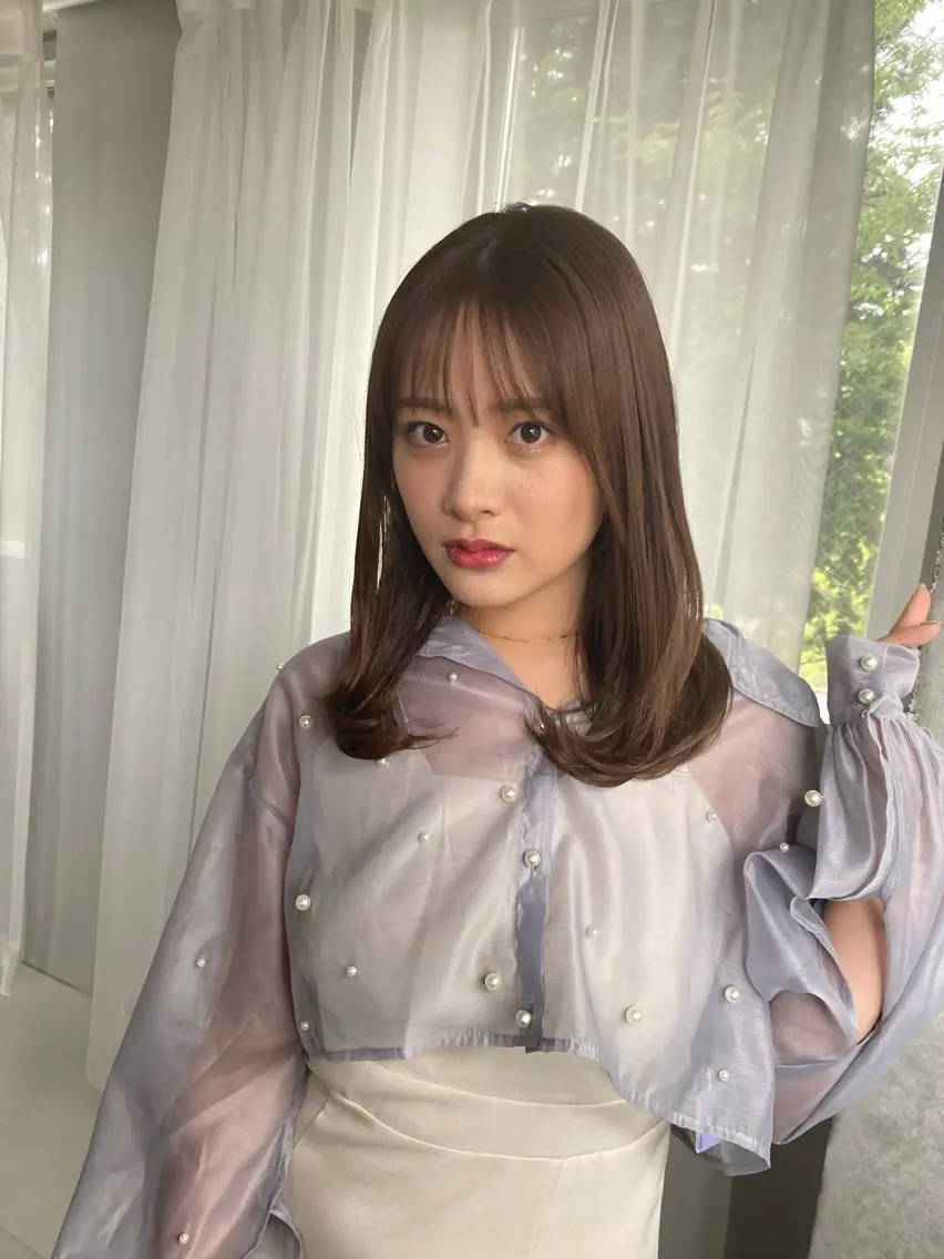 セミロング カラー Ash中目黒店 榊間茜のヘアスタイル