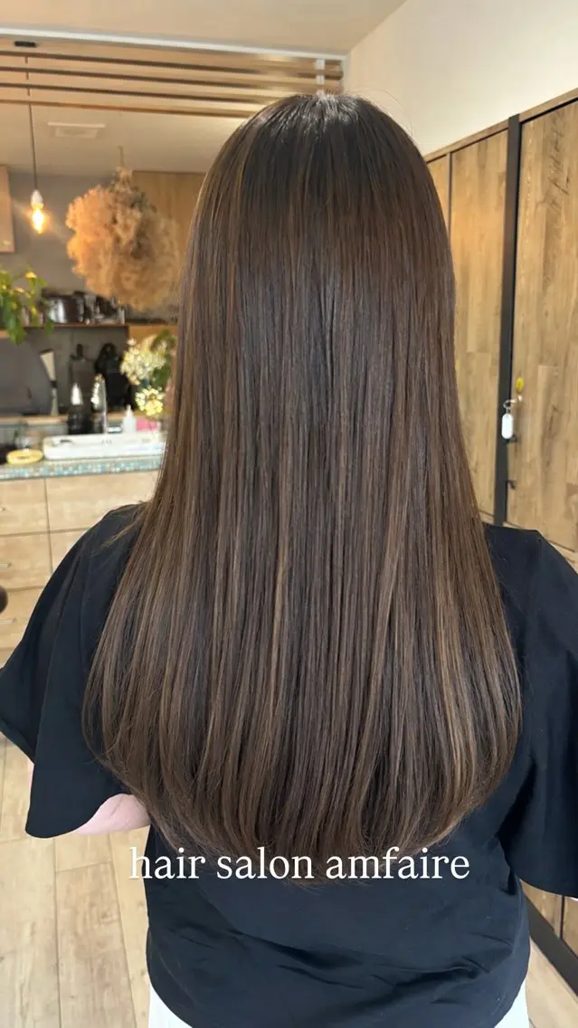 ミディアム shimizu .のヘアスタイル