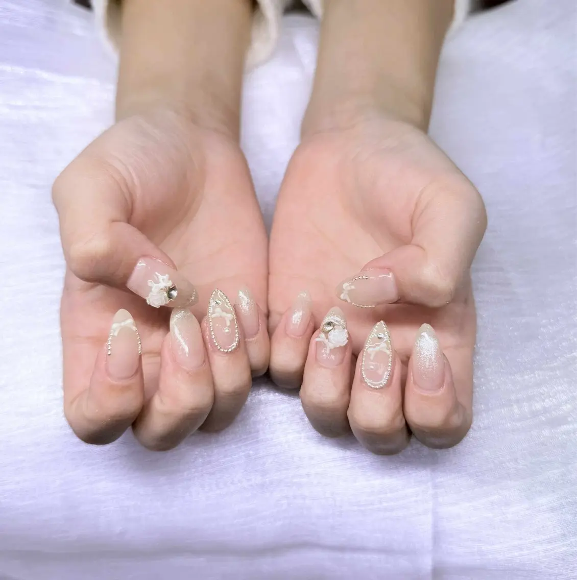 ネイル ハンドネイル Lee Nailsのネイルデザイン