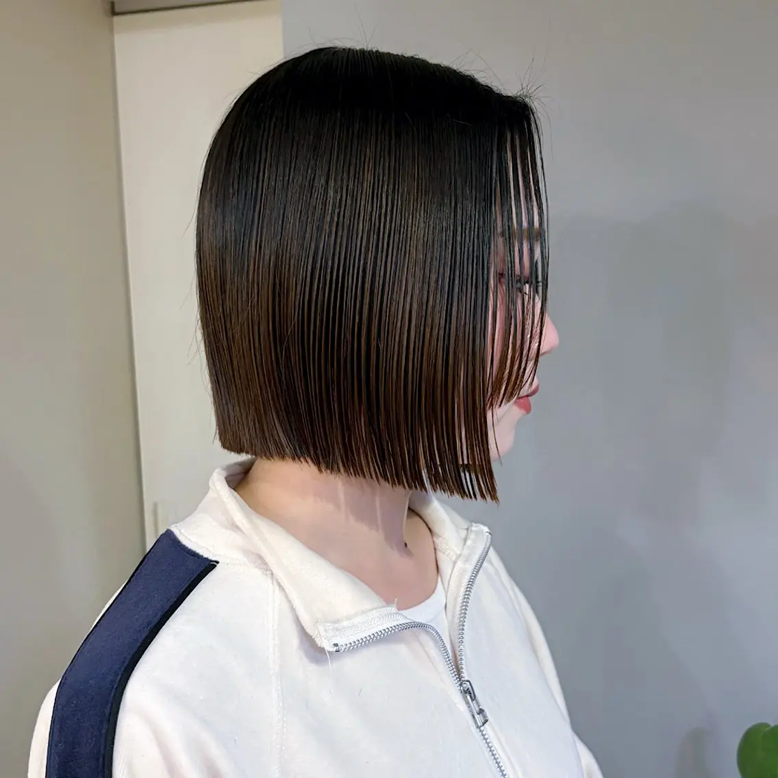 ショート カット 縮毛矯正 心斎橋韓国ボブ 好原良真のヘアスタイル