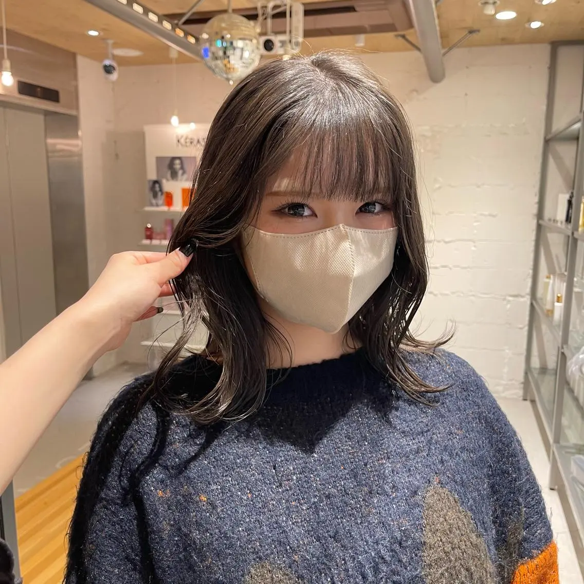 ミディアム カラー 透明感カラー nameless miichiのヘアスタイル