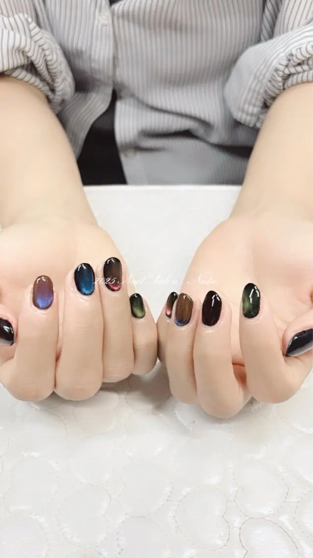 ネイル マグネットネイル nailsalon　 Natuのネイルデザイン