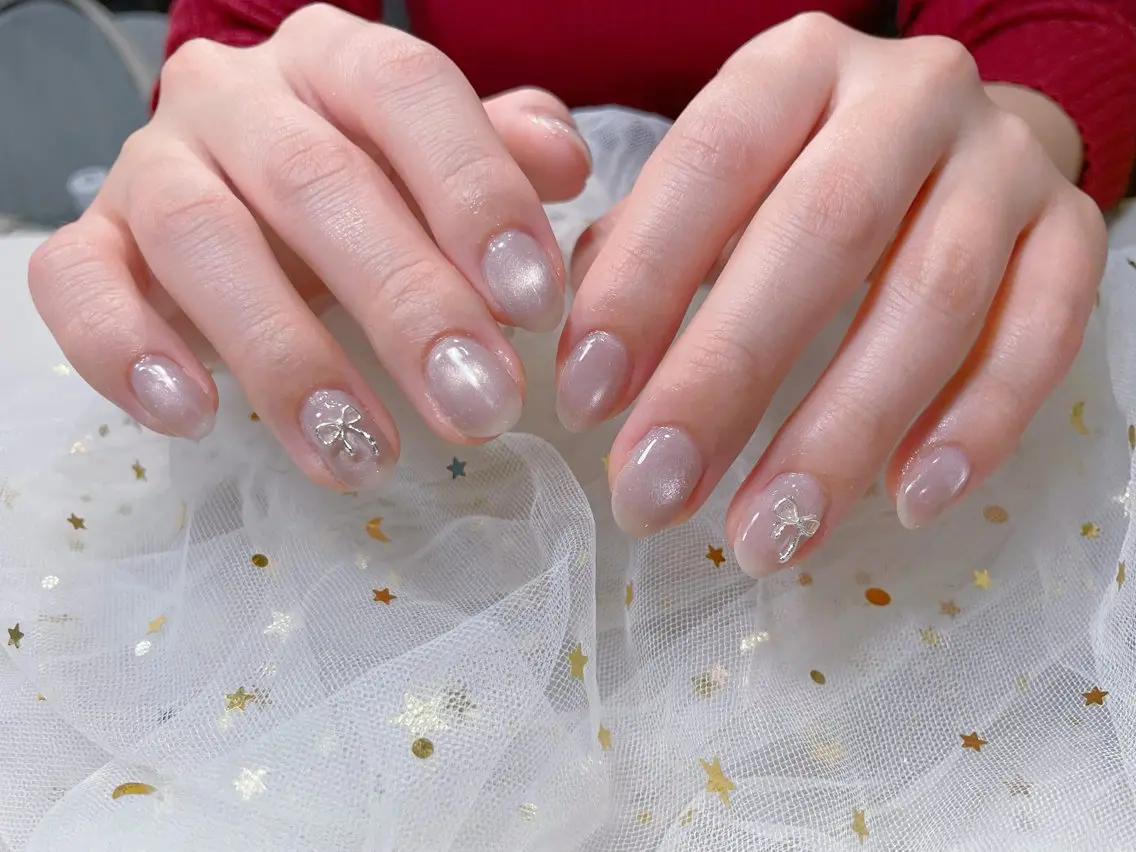 ネイル マグネットネイル リボン U.MI Nail Salonのネイルデザイン