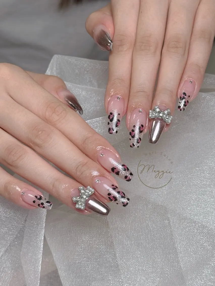 ネイル Maggie Nail🦩のネイルデザイン