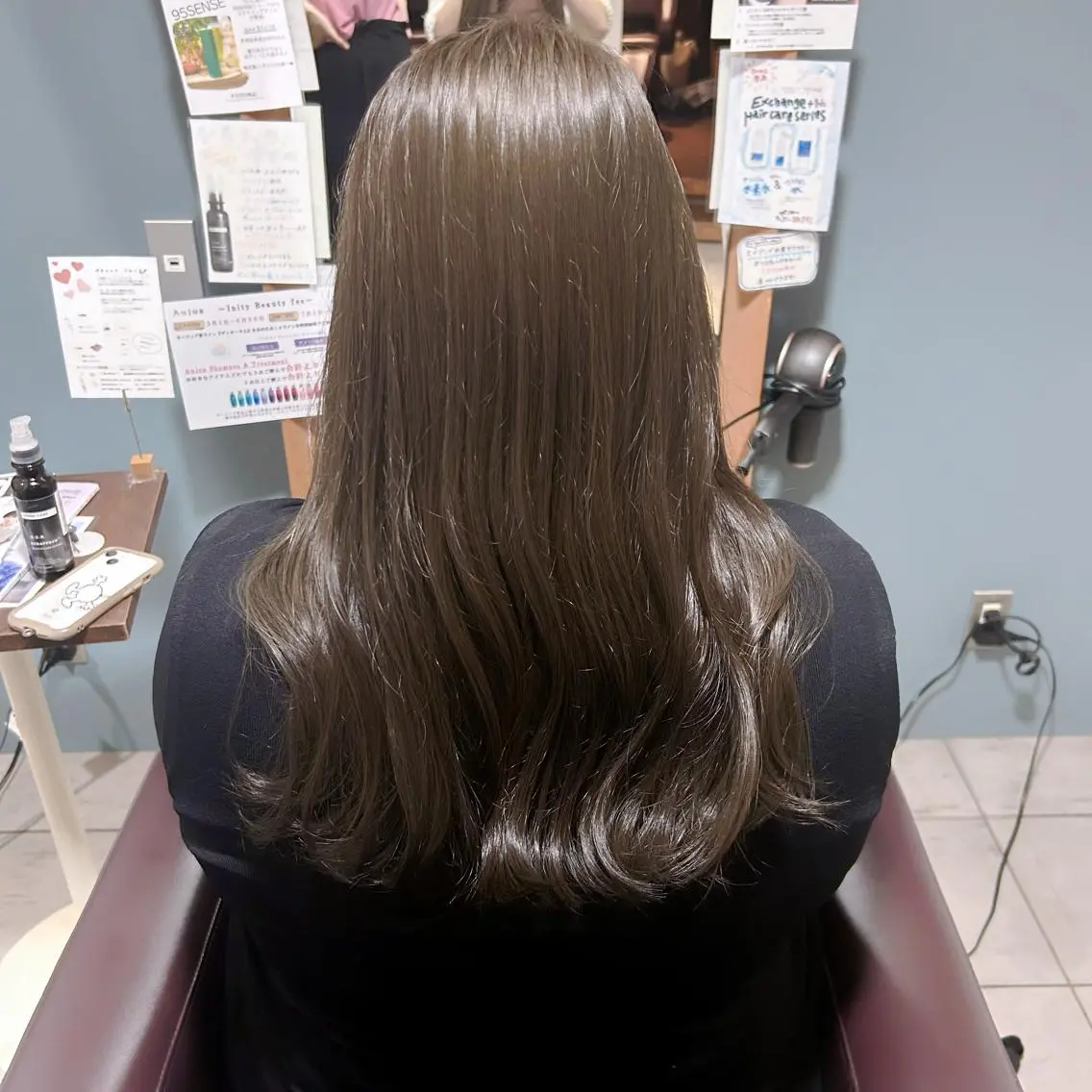 カラー 椋 愛穂のヘアスタイル