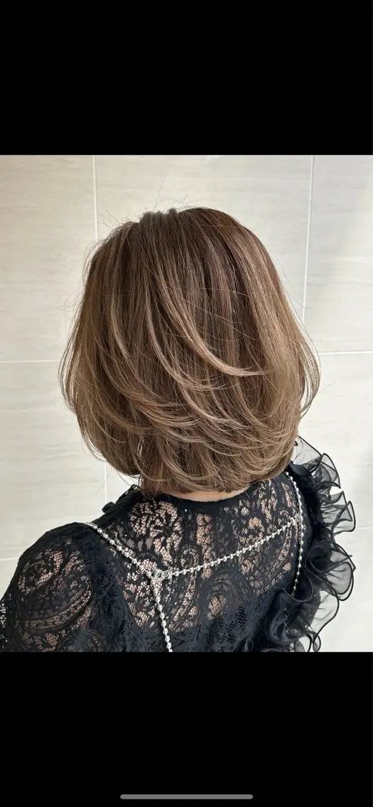 ミディアム 松本 瑚心のヘアスタイル
