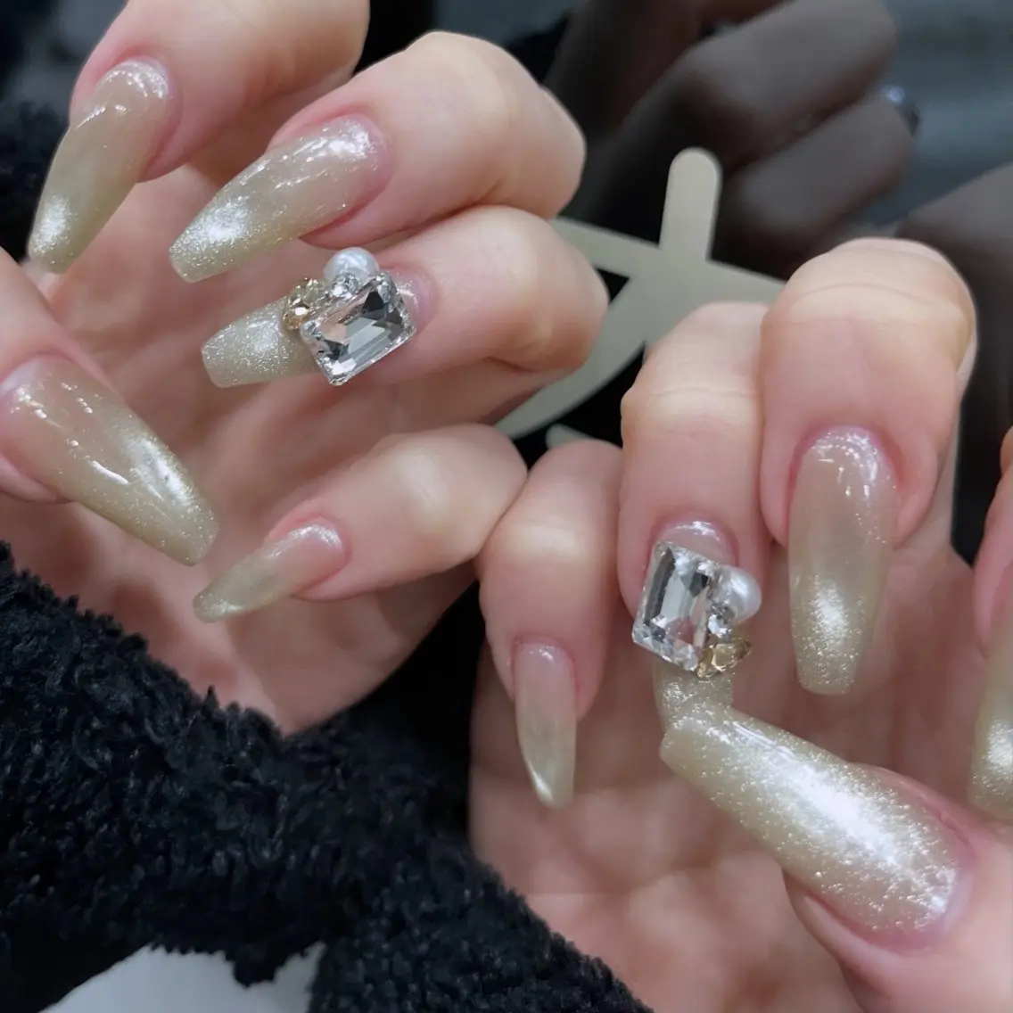 ネイル ハンドネイル 🧁fein. nana🩵のネイルデザイン