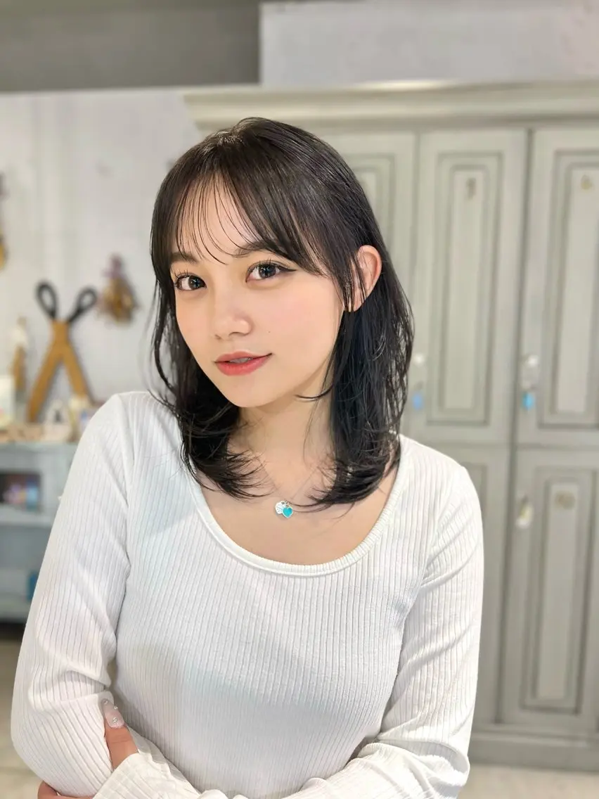 ミディアム 似合わせカット けんけん cachecacheのヘアスタイル