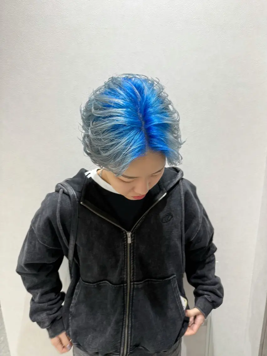 カラー メンズ カット ヘアカラー 𝐑𝐲𝐮𝐤𝐢 【店長】ALEAPのヘアスタイル