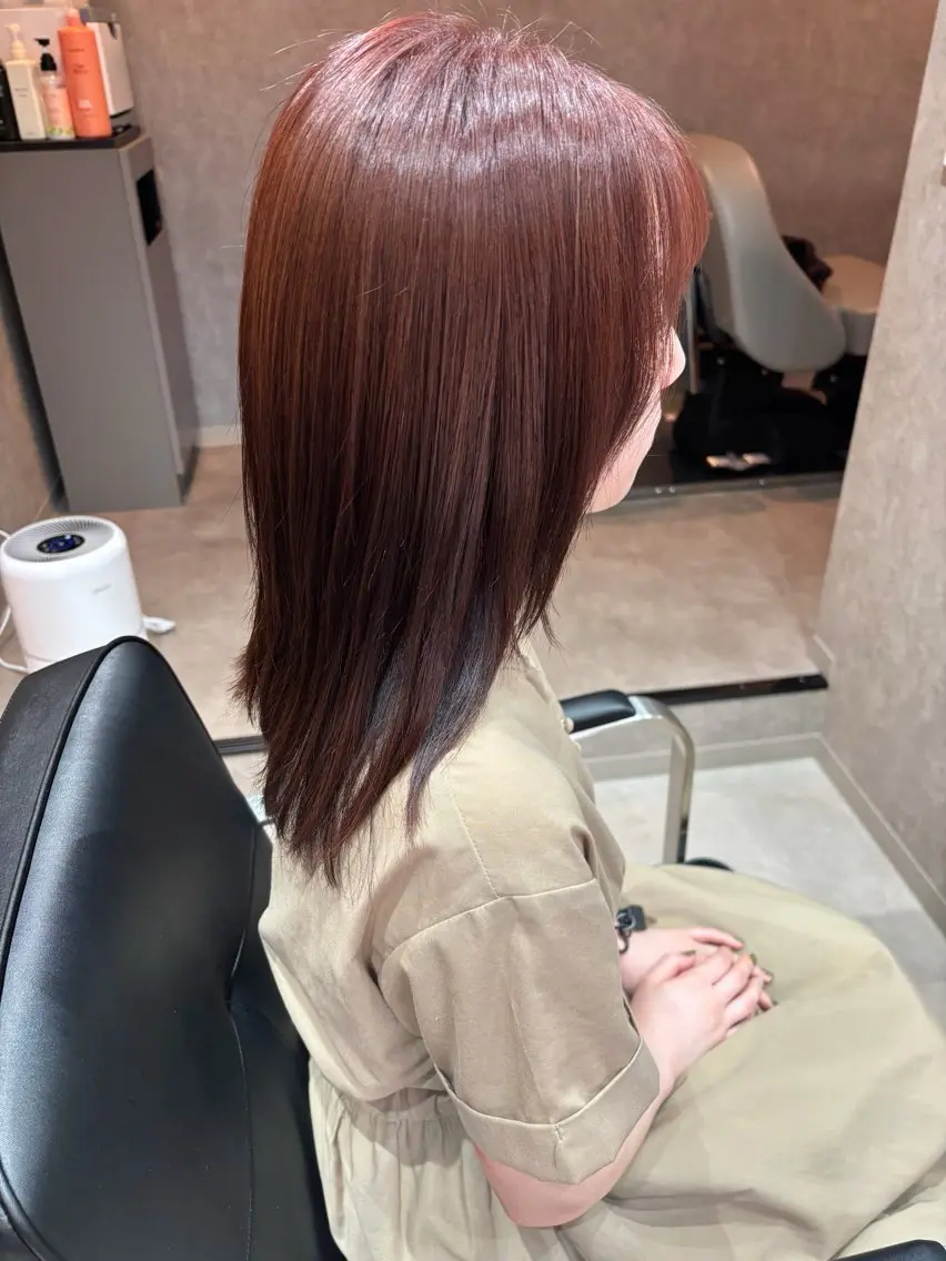 ミディアム カラー グラデーションカラー レッドカラー ヘアカラー Mina Akiyamaのヘアスタイル