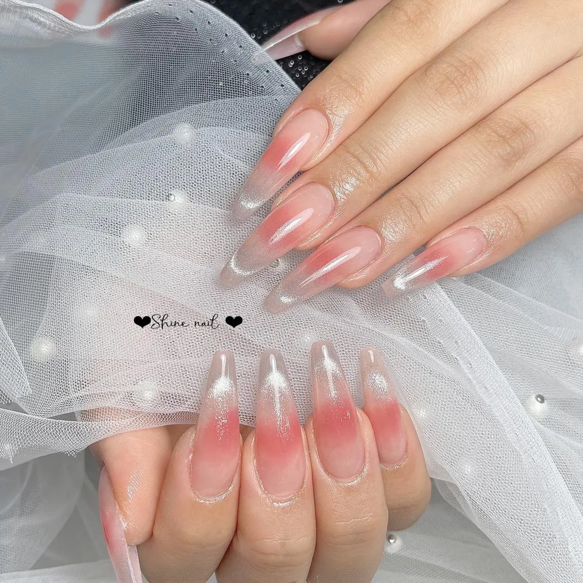 ネイル サイナネイル🎀 長さ出し専門店のネイルデザイン