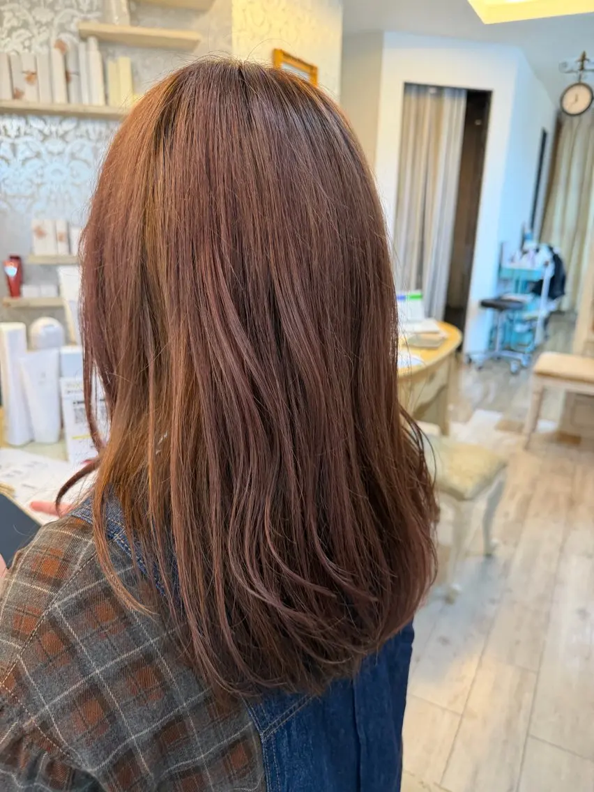 ロング ピンクブラウン 森 亮輔のヘアスタイル