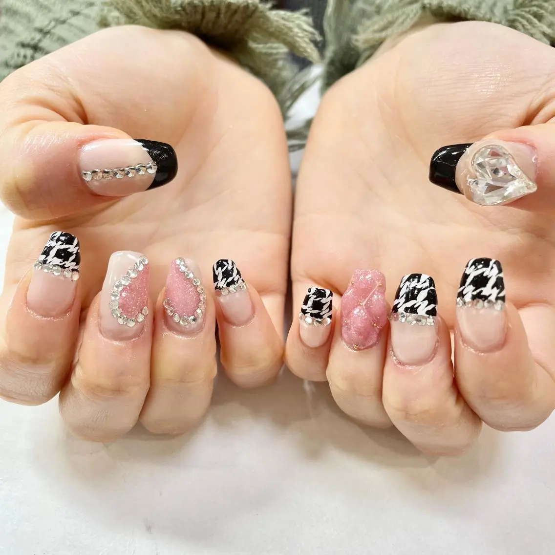 ハンドネイル フットネイル 🎀AYAKO 🎀中韓ネイルのネイルデザイン