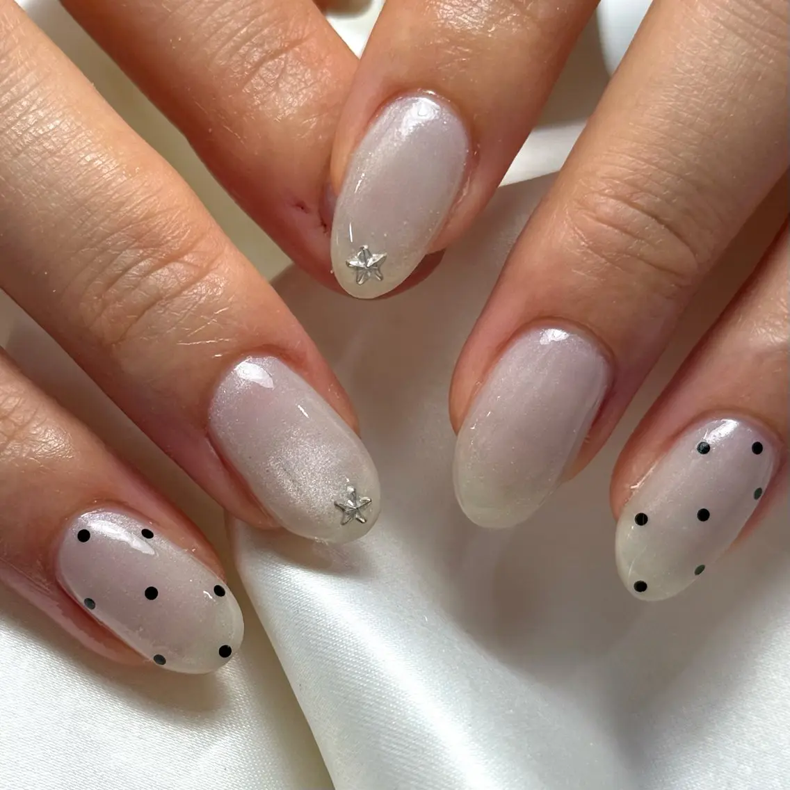 ネイル ドット マグネットネイル Ray nail natsu🎀のネイルデザイン