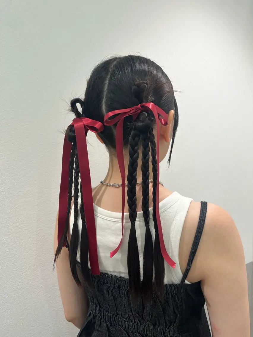 ロング ヘアアレンジ ツインテール 韓国風ヘア ヘアセット Eleanor 池袋 🧸Madoka🧸のヘアスタイル