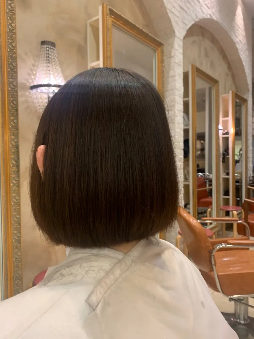 ショート カラー パーマ ヘアアレンジ ボブ 美艶ボブ イシイのヘアスタイル