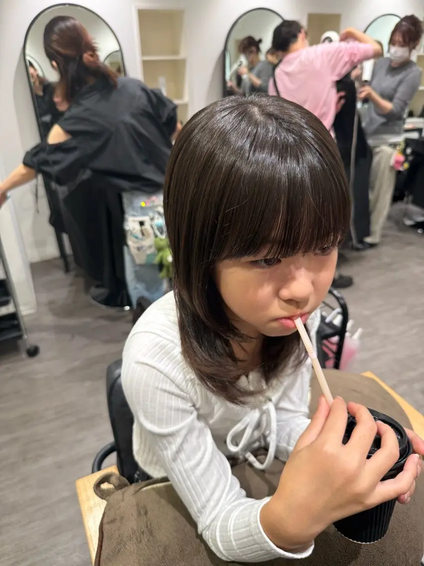 ミディアム レイヤーカット カット トリートメント 艶髪レイヤー上田 紗也🇰🇷💗のヘアスタイル