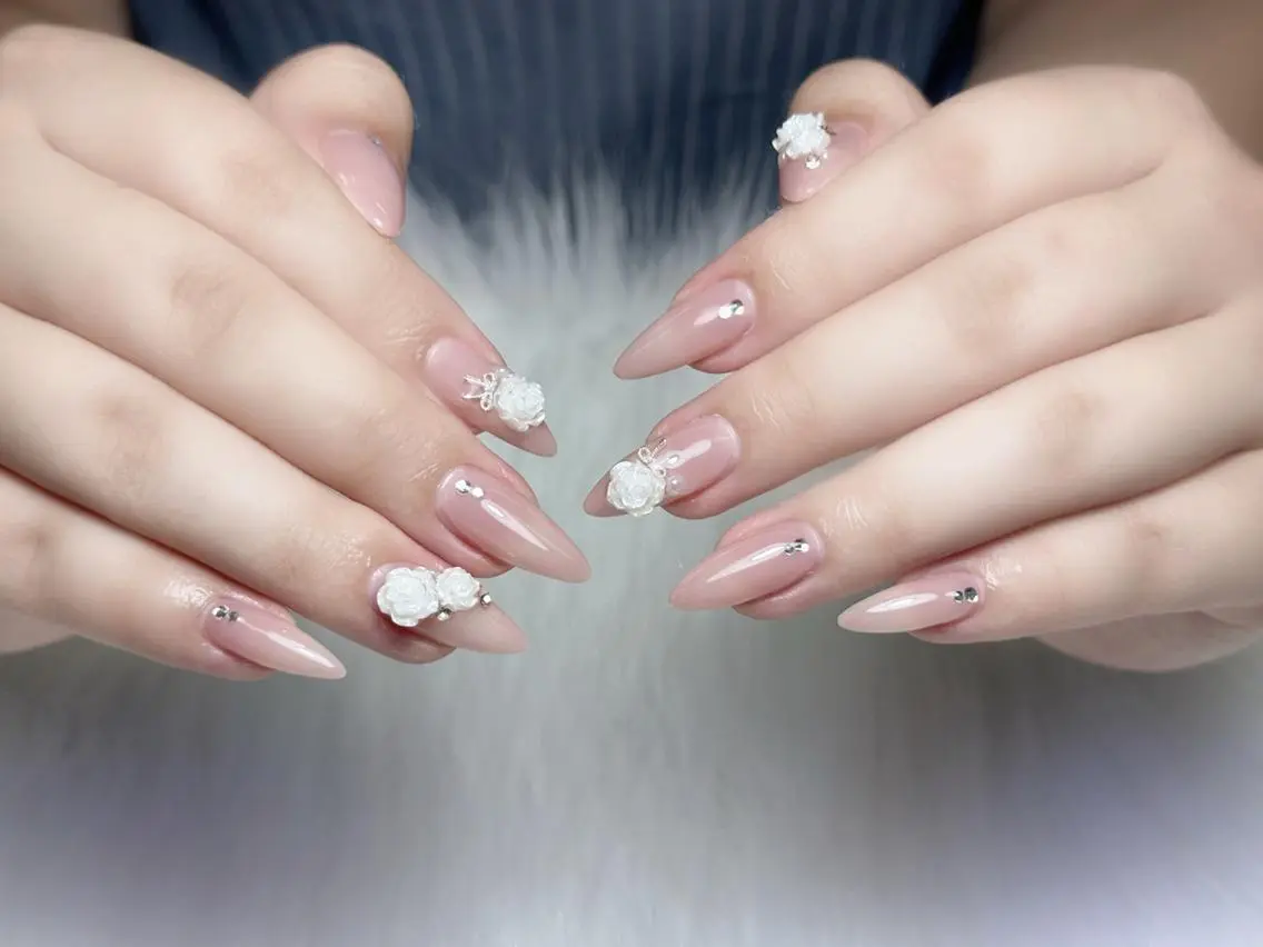 ネイル ねね🎀 Melia nailのネイルデザイン