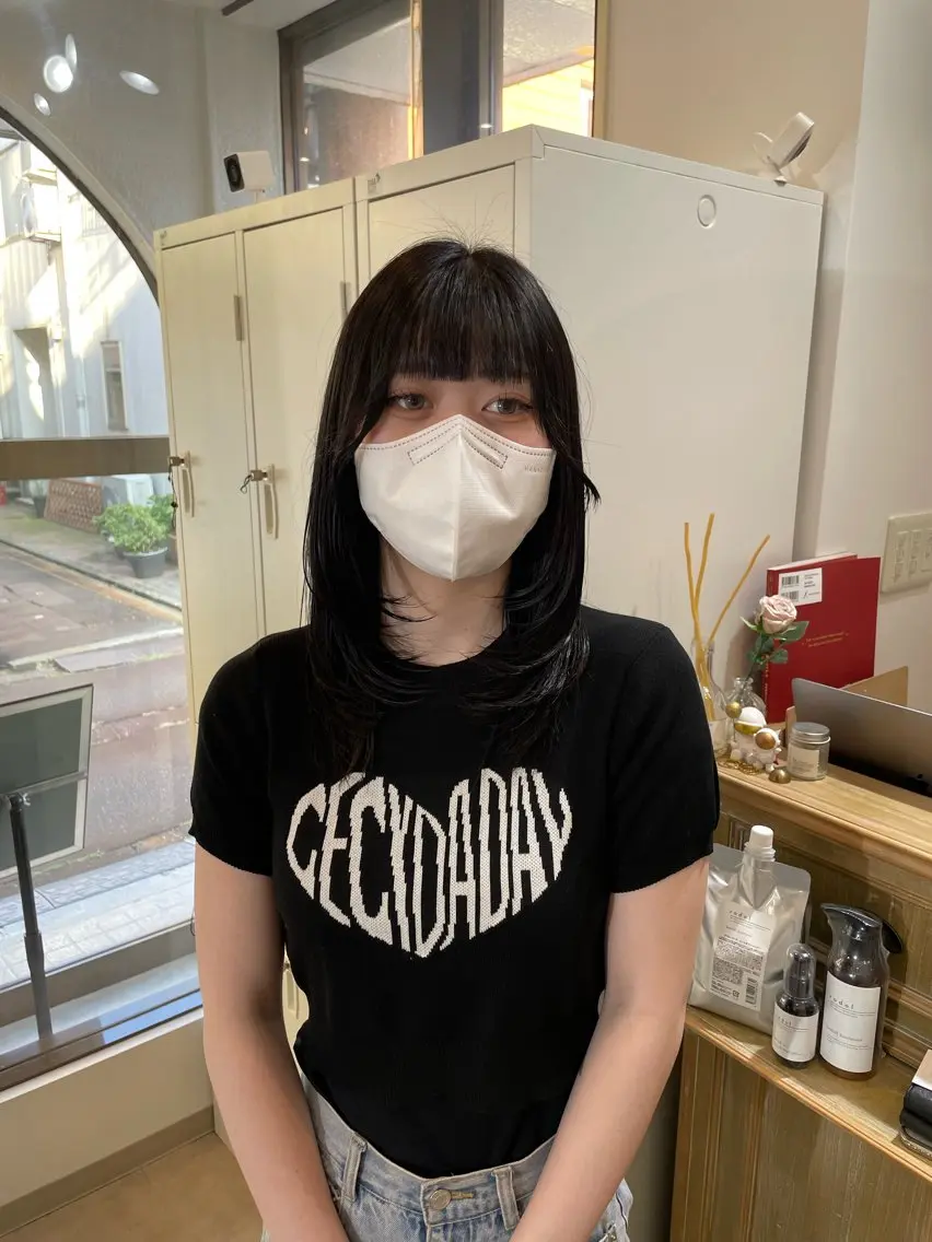 ロング レイヤーカット カット やまもと けんたのヘアスタイル