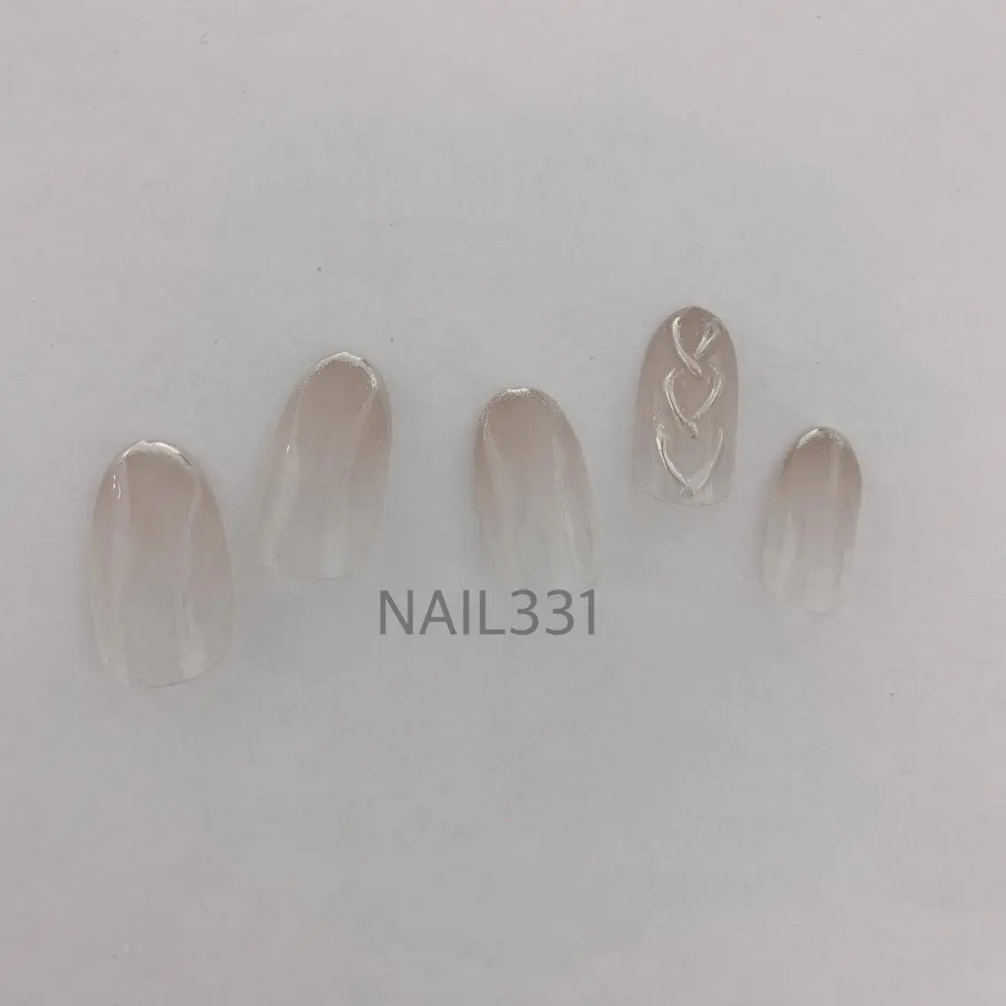 ネイル フレンチネイル Nail 331のネイルデザイン