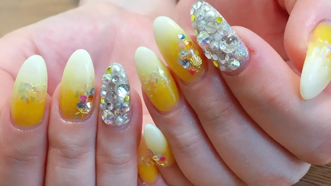 ネイル Lino nailのネイルデザイン