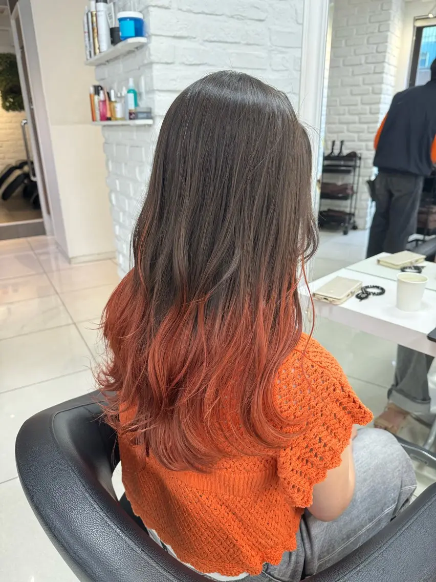 ロング カラー ブリーチ グラデーションカラー オレンジ カット ヘアカラー トリートメント 【髪質改善】 kasumi🌷🌷のヘアスタイル