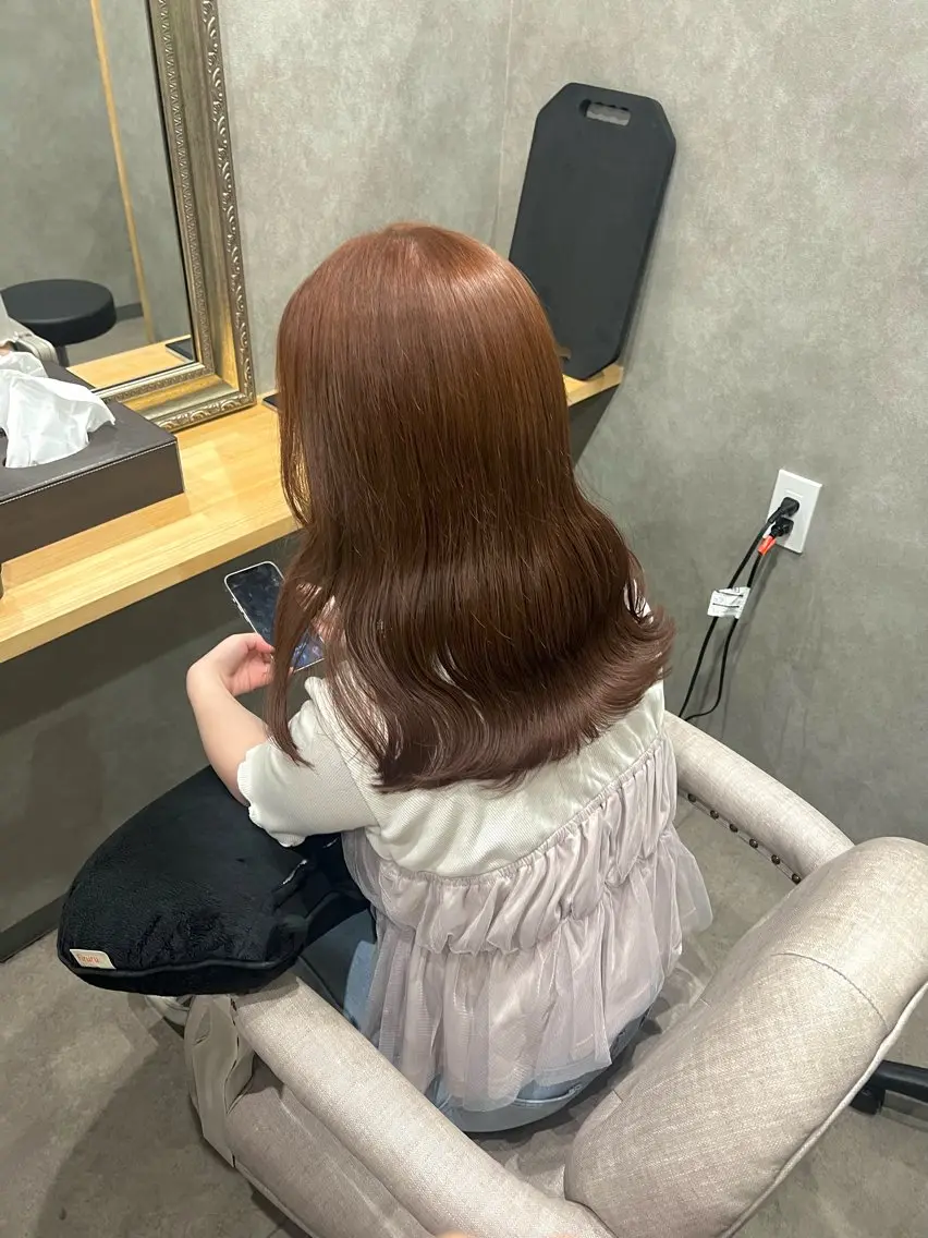 ロング カラー ブラウンカラー ピンクカラー ピンクブラウン カット ヘアカラー トリートメント 🎀🕊RION 🩰のヘアスタイル