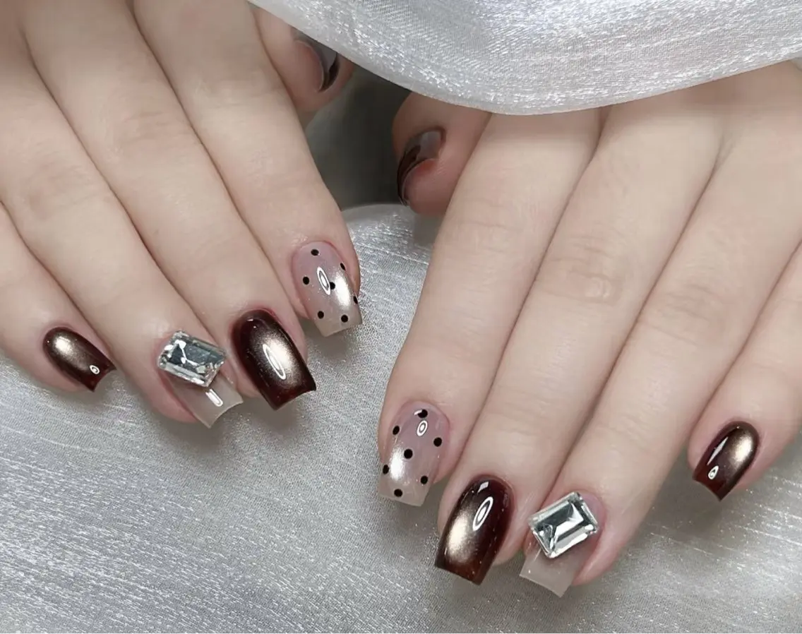 ネイル アートネイル ジェルネイル 韓国ネイル ニュアンスネイル シンプルネイル ハンドネイル ハンドケア Anna Melia Nailのネイルデザイン