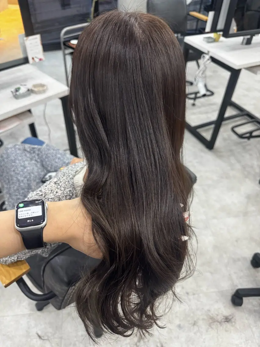 ロング カラー ベージュカラー ブリーチ ブラウンカラー 透明感カラー ダブルカラー 赤み無し柔らかカラー 【梅田】madokaのヘアスタイル