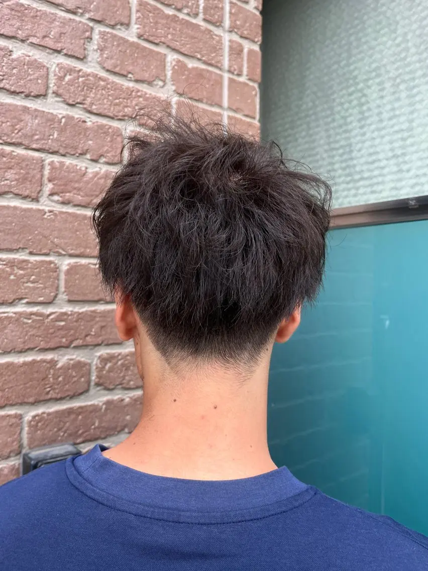 ショート メンズ キッズ メンズブリーチ メンズハイライト メンズインナーカラー メンズ韓国風 ボブ 久木原 ゆりのヘアスタイル