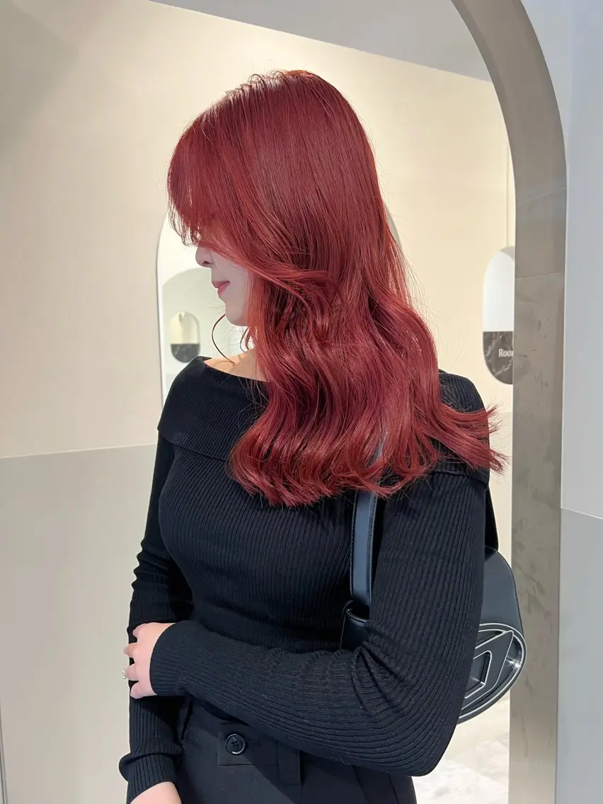 ロング カラー カット ヘアカラー トリートメント 〻ツヤハイトーン🩰 🤍HARUCAのヘアスタイル