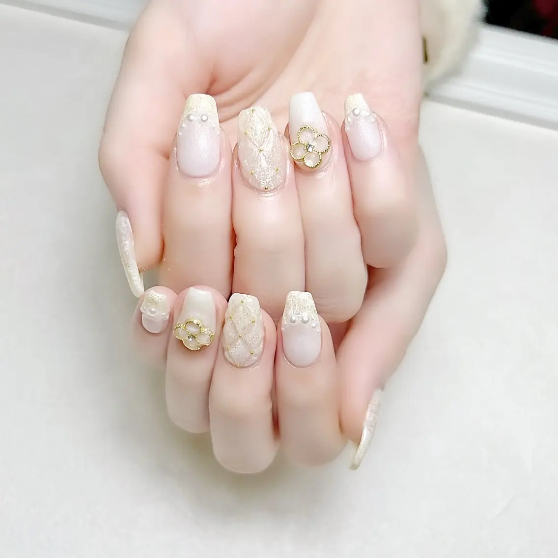 ネイル ガーリー 韓国ネイル ラメ(グリッター) ツイードネイル ワンホンネイル rouse nail RISATOのネイルデザイン