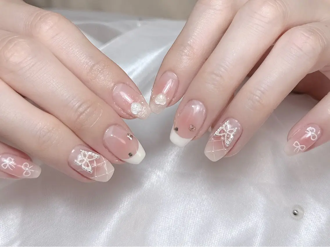 ネイル ハンドネイル hue nail1のネイルデザイン