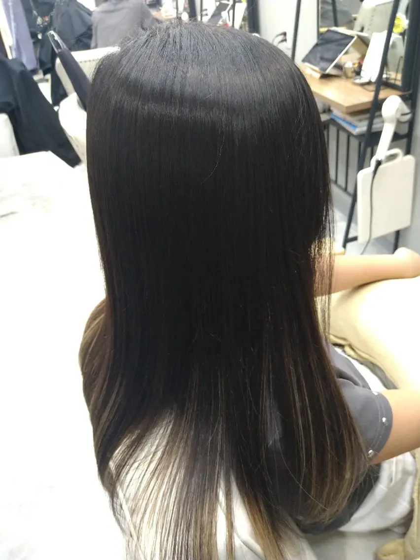 ロング 縮毛矯正 カット 縮毛矯正 lily ogasawaraのヘアスタイル