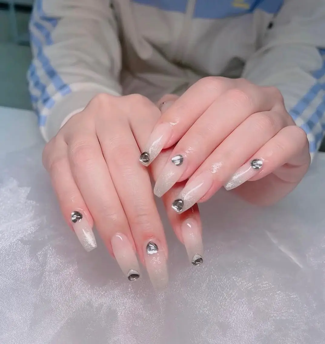ネイル Hin Nail 日本橋店のネイルデザイン