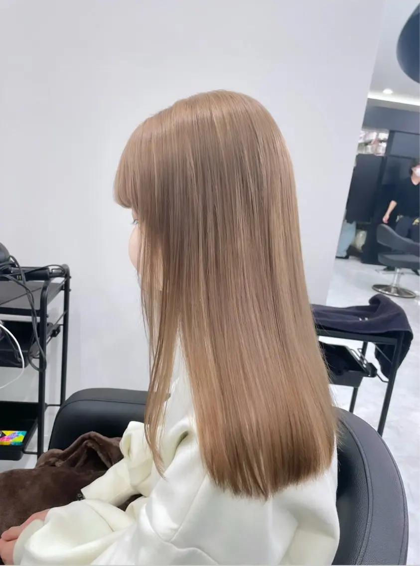 セミロング カラー ヘアカラー トリートメント ヘアセット Kawahara WATARUのヘアスタイル