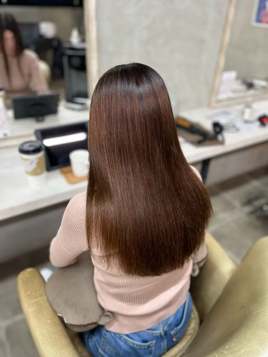 ロング ヘアカラー Blast akihaのヘアスタイル