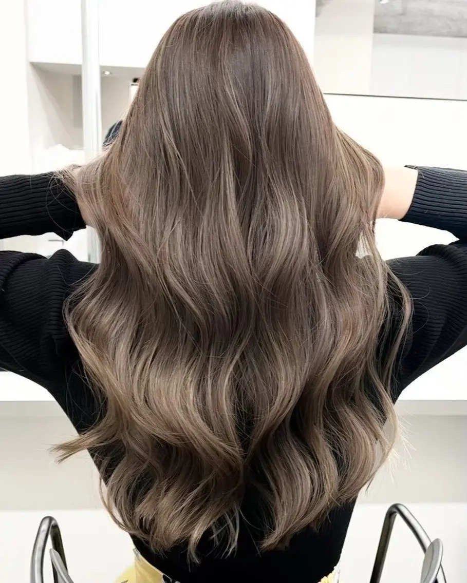 ロング カラー ブリーチ ハイライトカラー ハイライト ヘアカラー ハイライト/レイヤー 河原町/Manatoのヘアスタイル