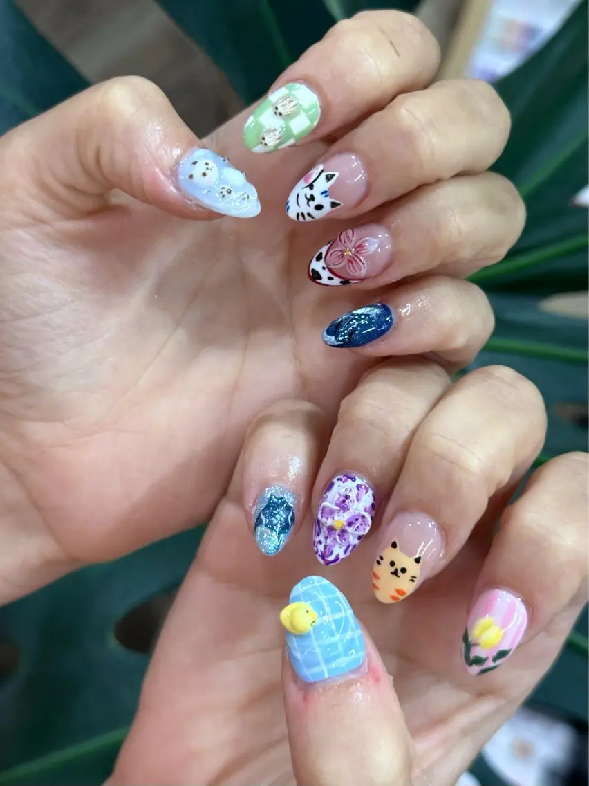 ネイル アートネイル フラワーネイル ジェルネイル 韓国ネイル Iconic Nailのネイルデザイン