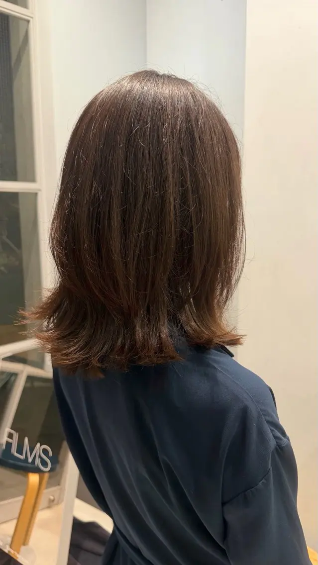 ミディアム くびれヘア くびれレイヤー レイヤーカット レイヤーカット ⭐シミズリホのヘアスタイル